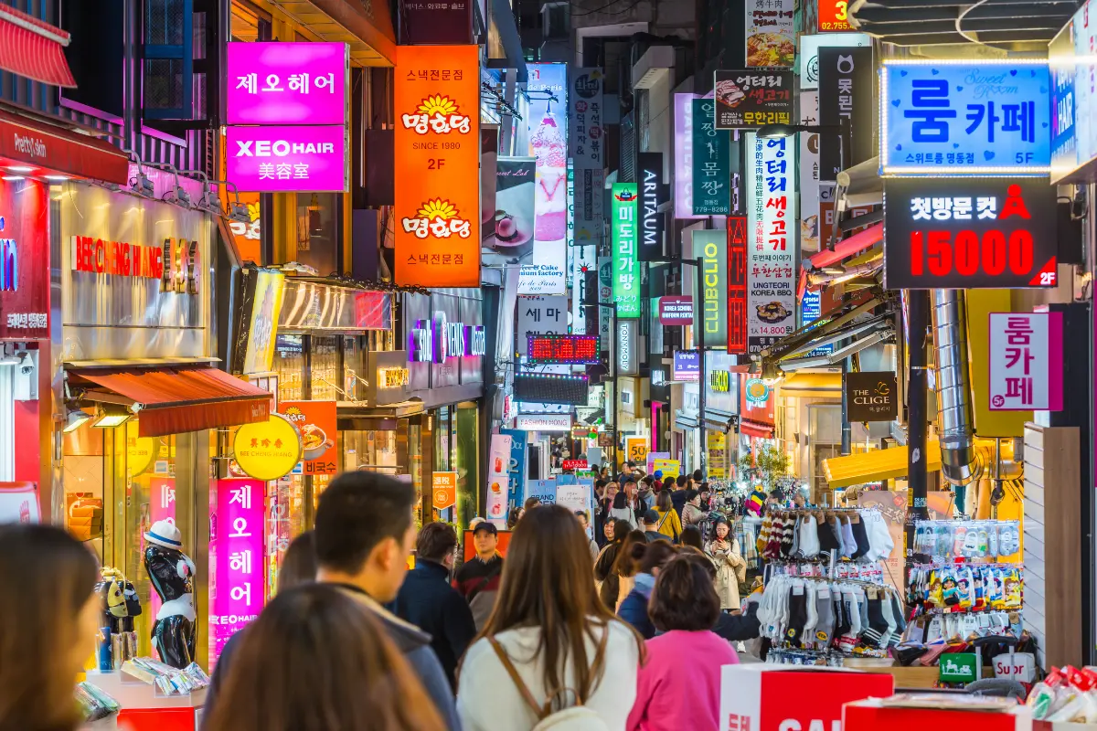 Tour Hàn Quốc 5N4Đ đón đông đầu mùa – mua sắm thỏa thích tại khu chợ Myeongdong sầm uất