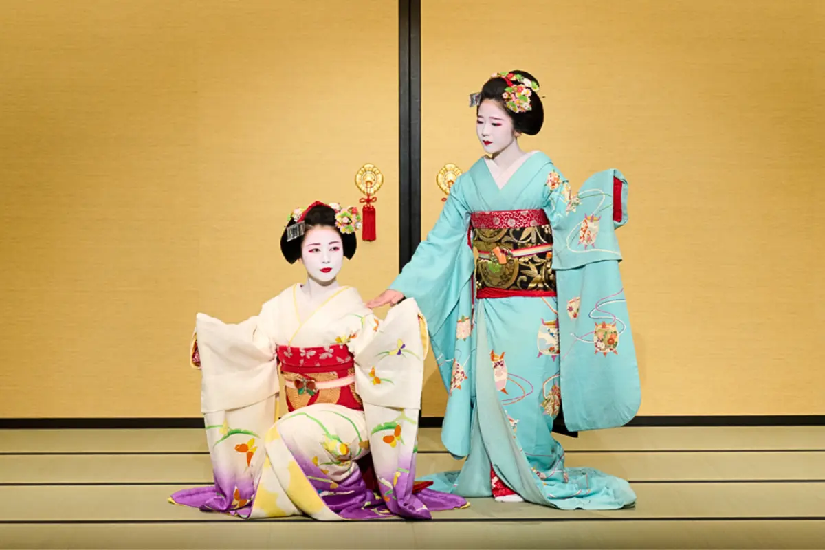 Nhật Bản Cung Đường Vàng: TOKYO – YAMANASHI – TOYOHASHI – KYOTO – OSAKA – KOBE | 6 ngày 5 đêm | Tháng 10 2025 | Japan Airlines