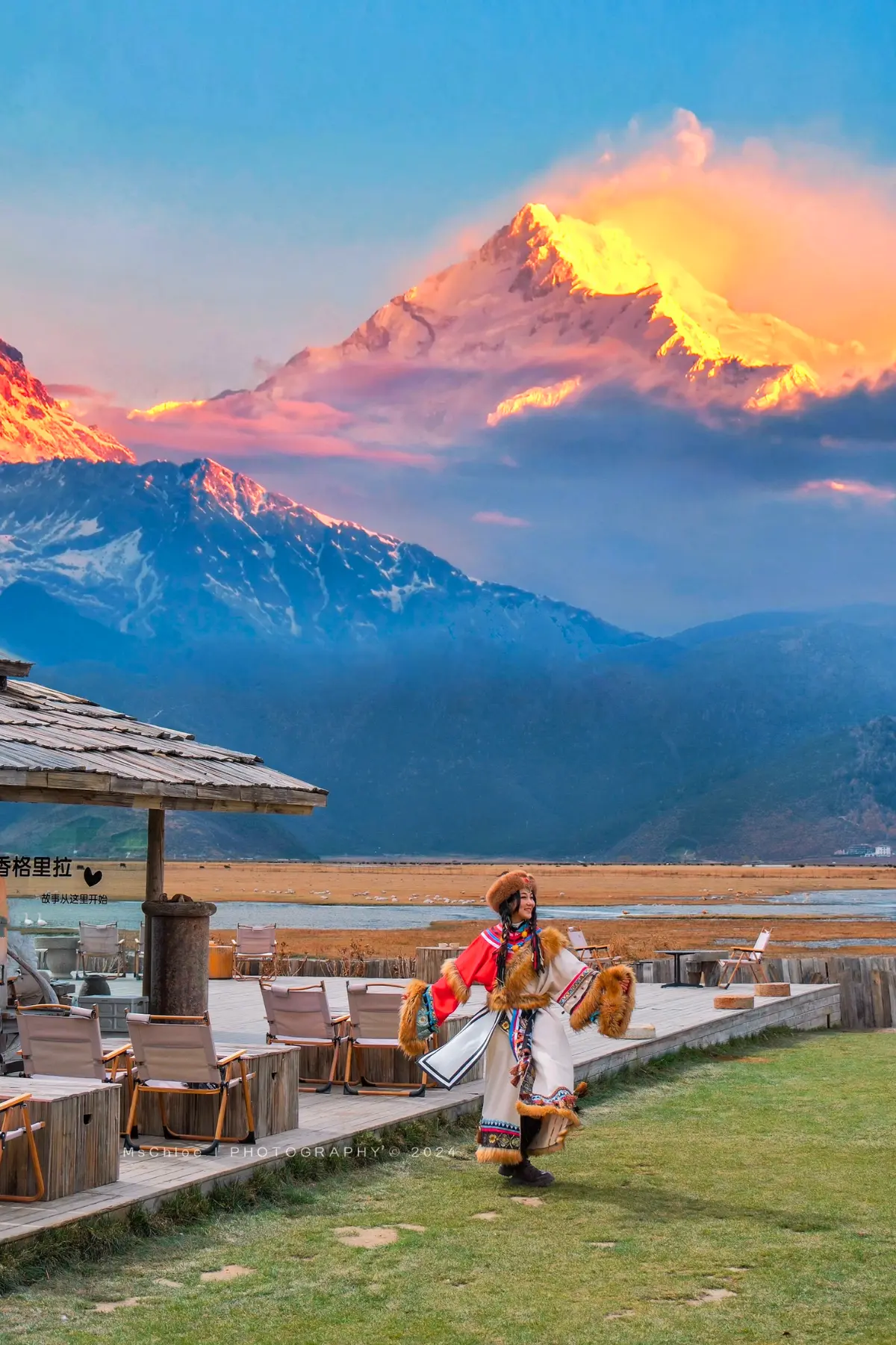 Khung cảnh Hồ Napa tươi đẹp trong tour Lệ Giang tháng 9